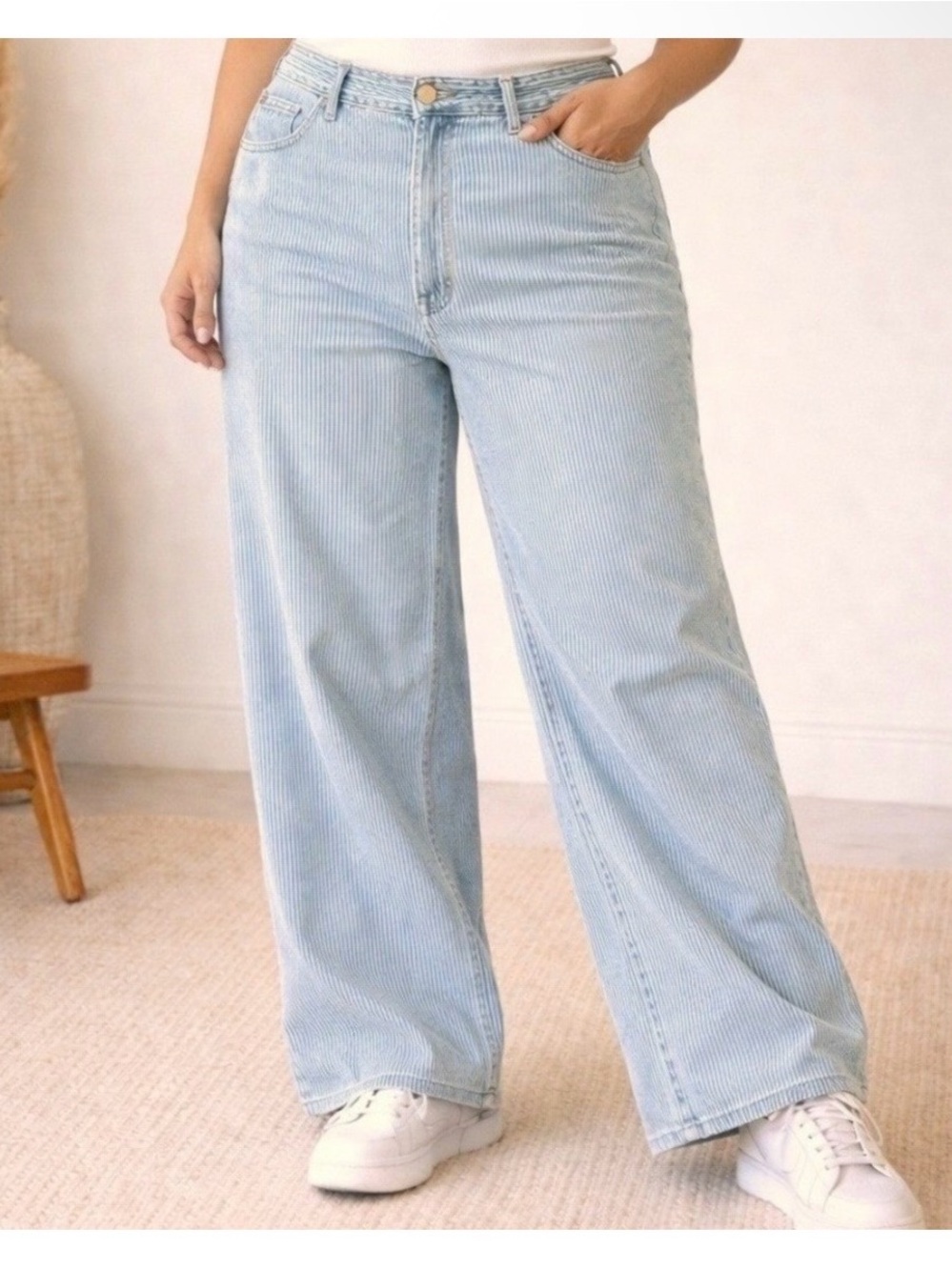 Wrangler Wide Leg Light Wash Jeans - Light Blue